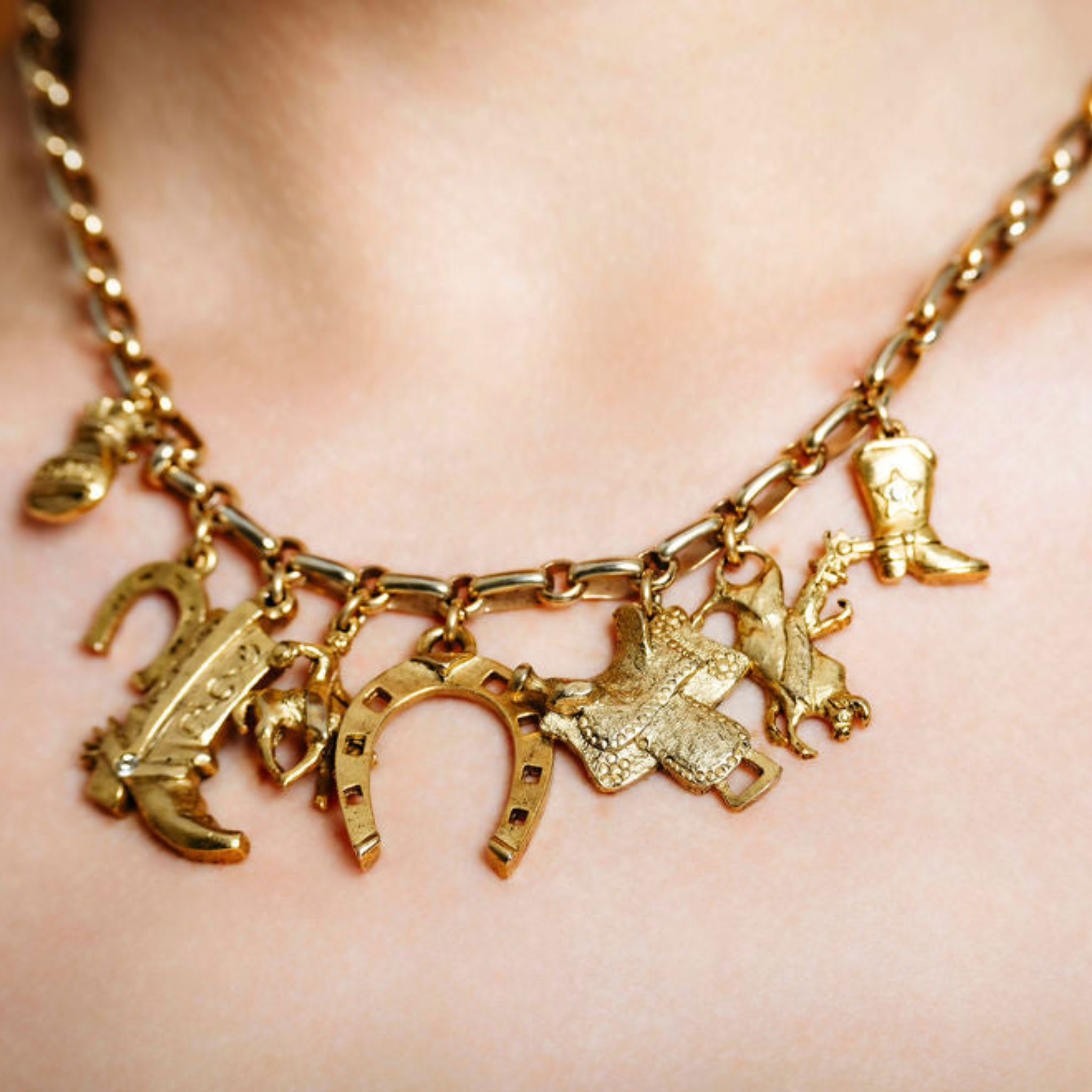 ELIZABETH COLE | Dakota Necklace | Gold